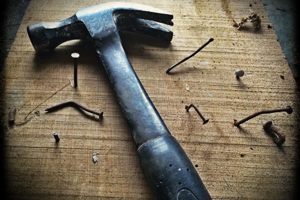 hammer-1629587_1920